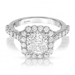 Alyssa's Cushion Cut Halo Lab-Grown Diamond Engagement Ring